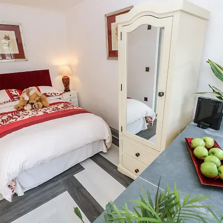 Holiday home Chapel St Austell
